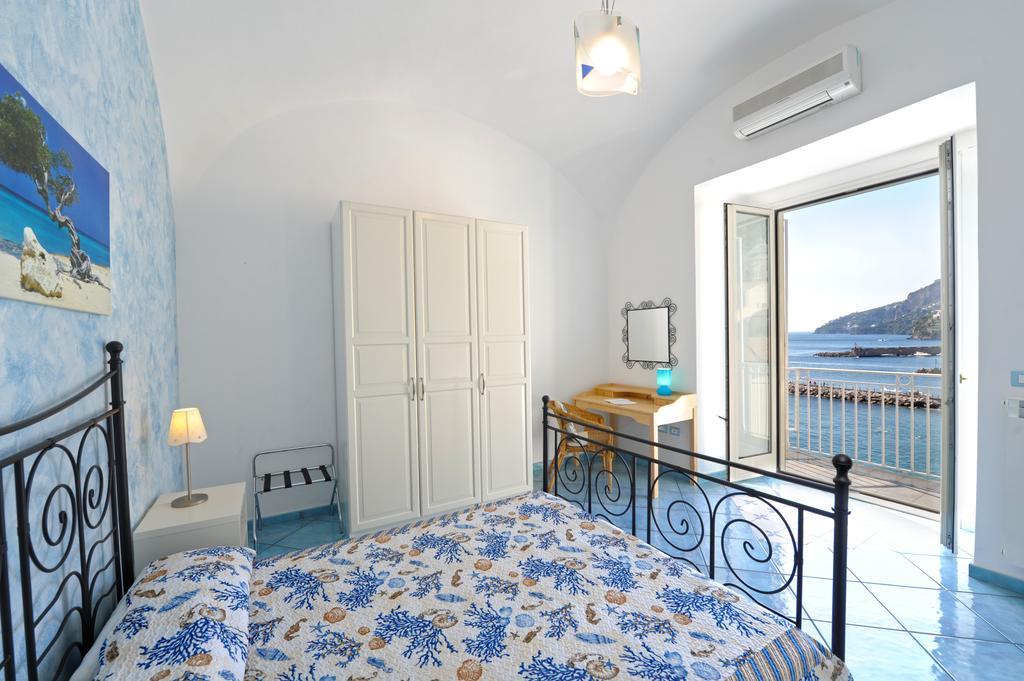 Dolce Vita A Amalfi Habitación foto